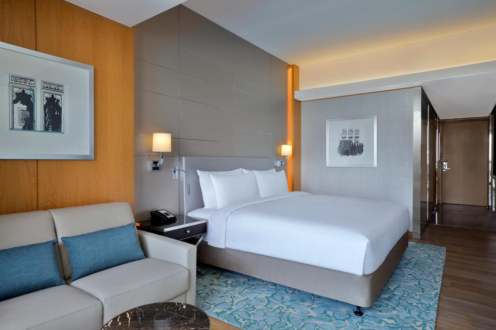 Hilton Dubai Palm Jumeirah Экстерьер фото