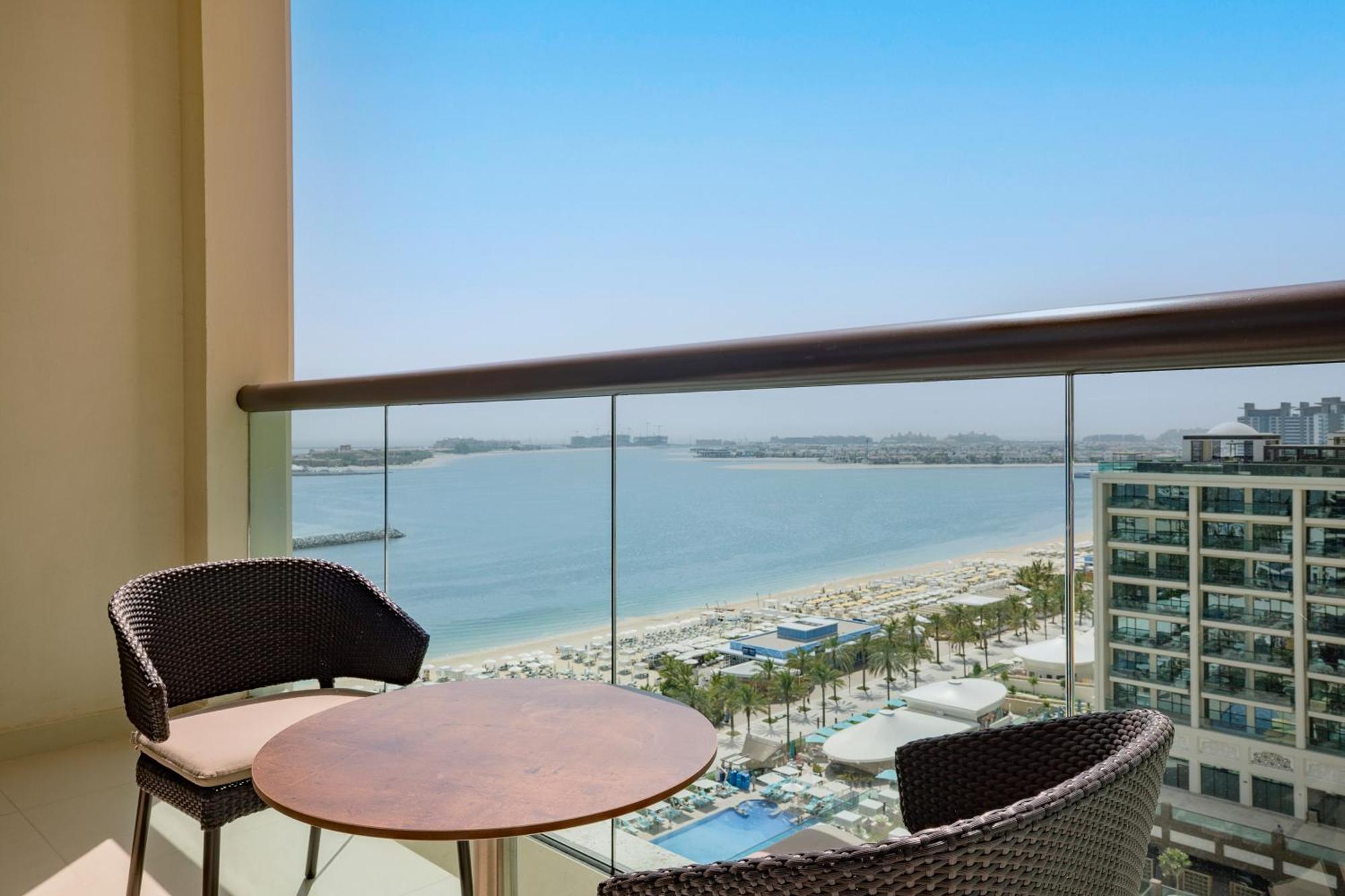 Hilton Dubai Palm Jumeirah Экстерьер фото