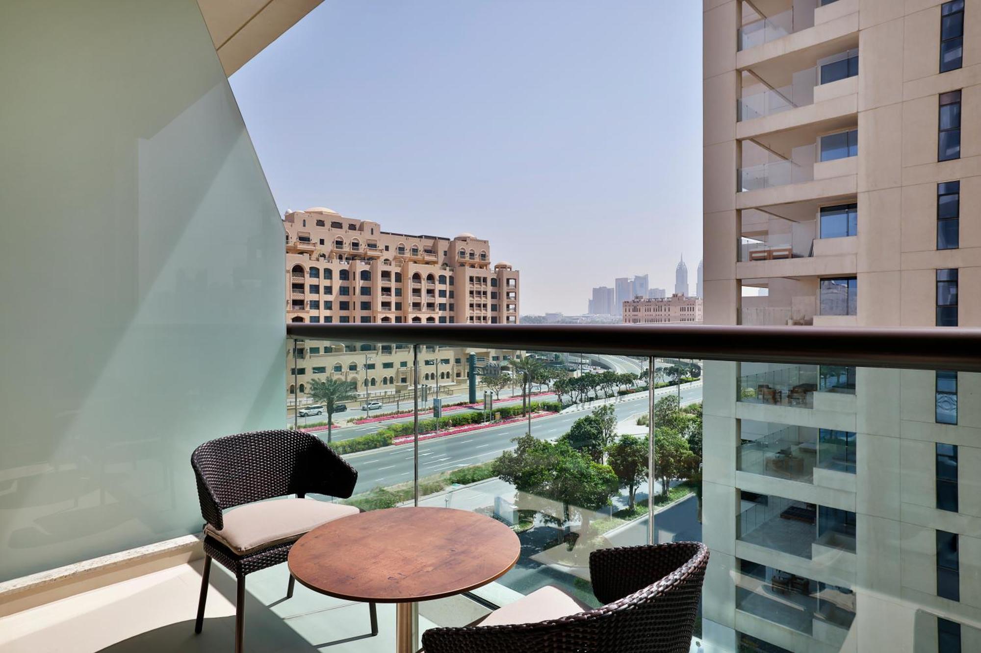 Hilton Dubai Palm Jumeirah Экстерьер фото